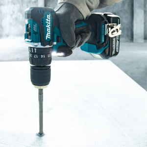 MAKITA DHP487Z ISKUPORAKONE 18V, HIILIHARJATON, 40/25NM, 1,7KG. RUNKOVERSIO 4